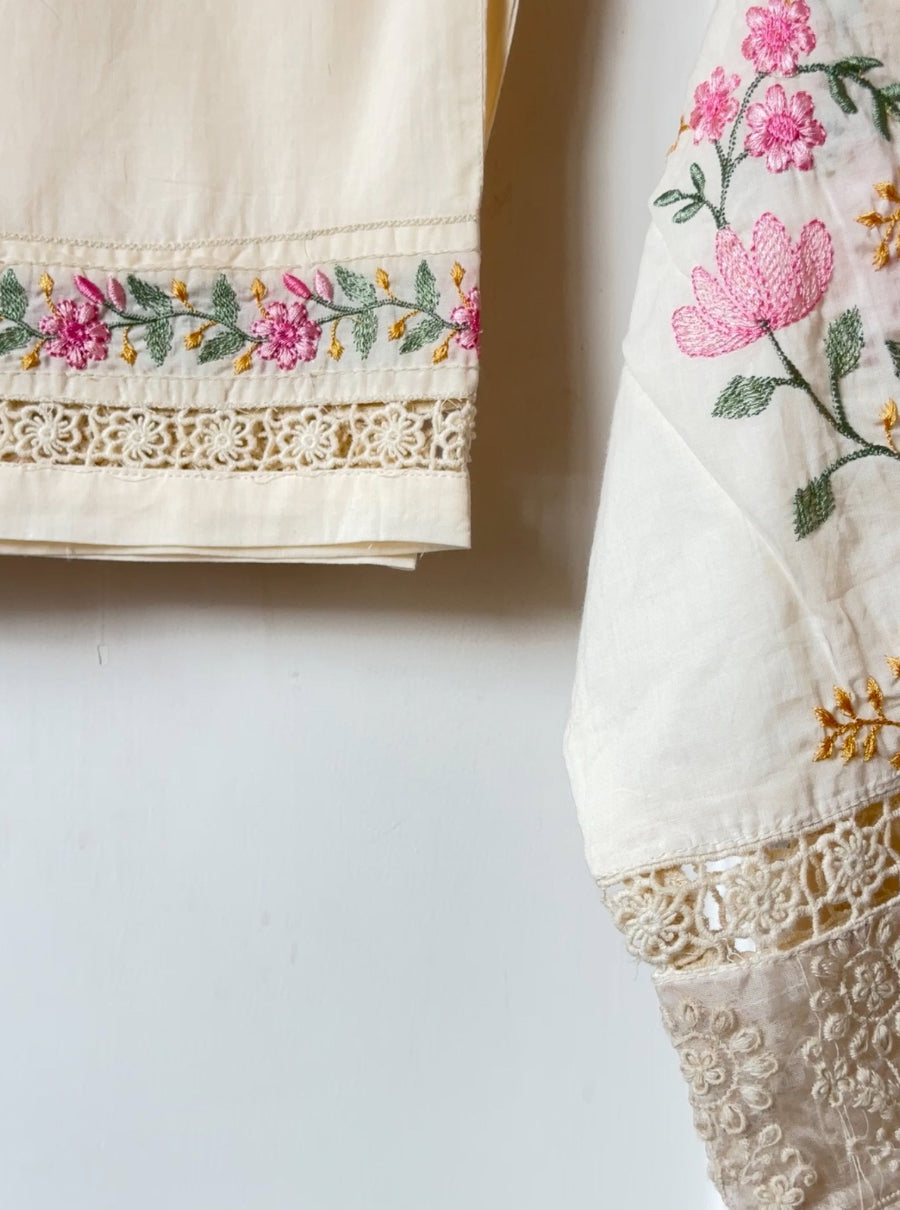 Mehrzadi Luxe Embroidered Pakistani Suit Set