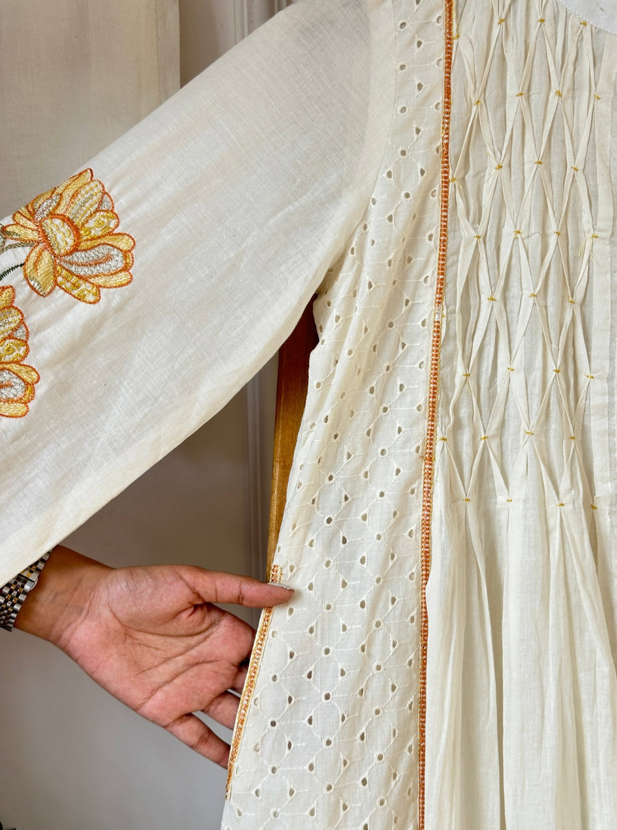 “Phoolon Ki Raagini” Anarkali Set