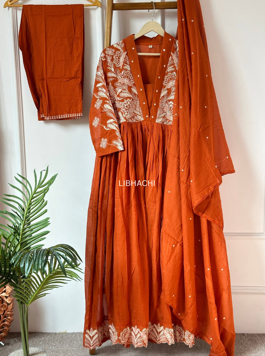 Noorva Grace Mul Cotton Suit Set