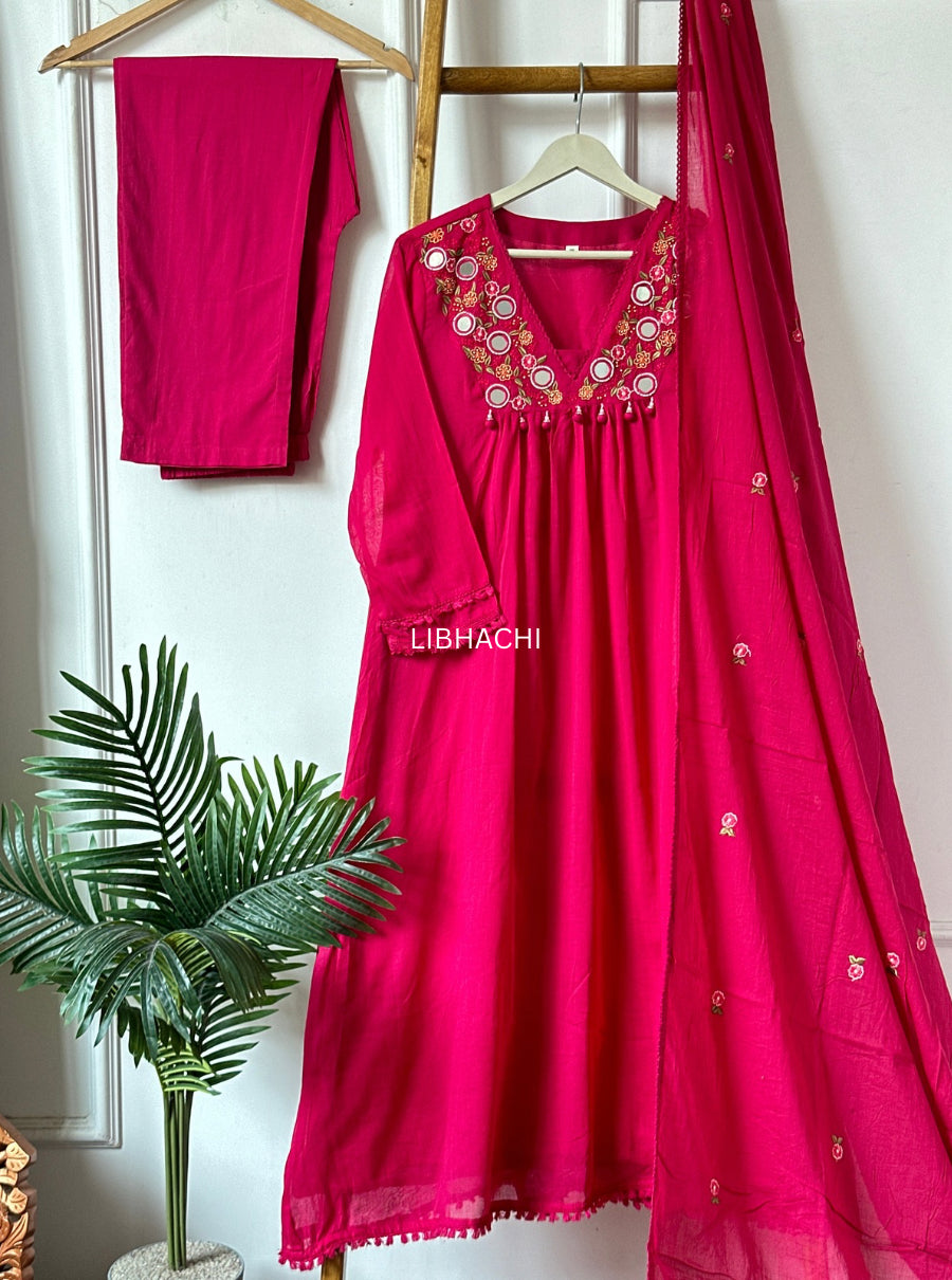 Noorva Mul Cotton Mirror Suit Set