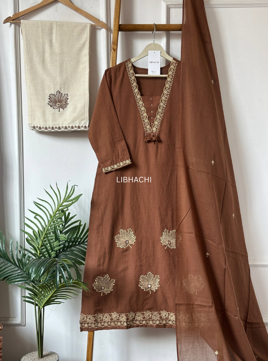 Embroidered Solid colour suit set