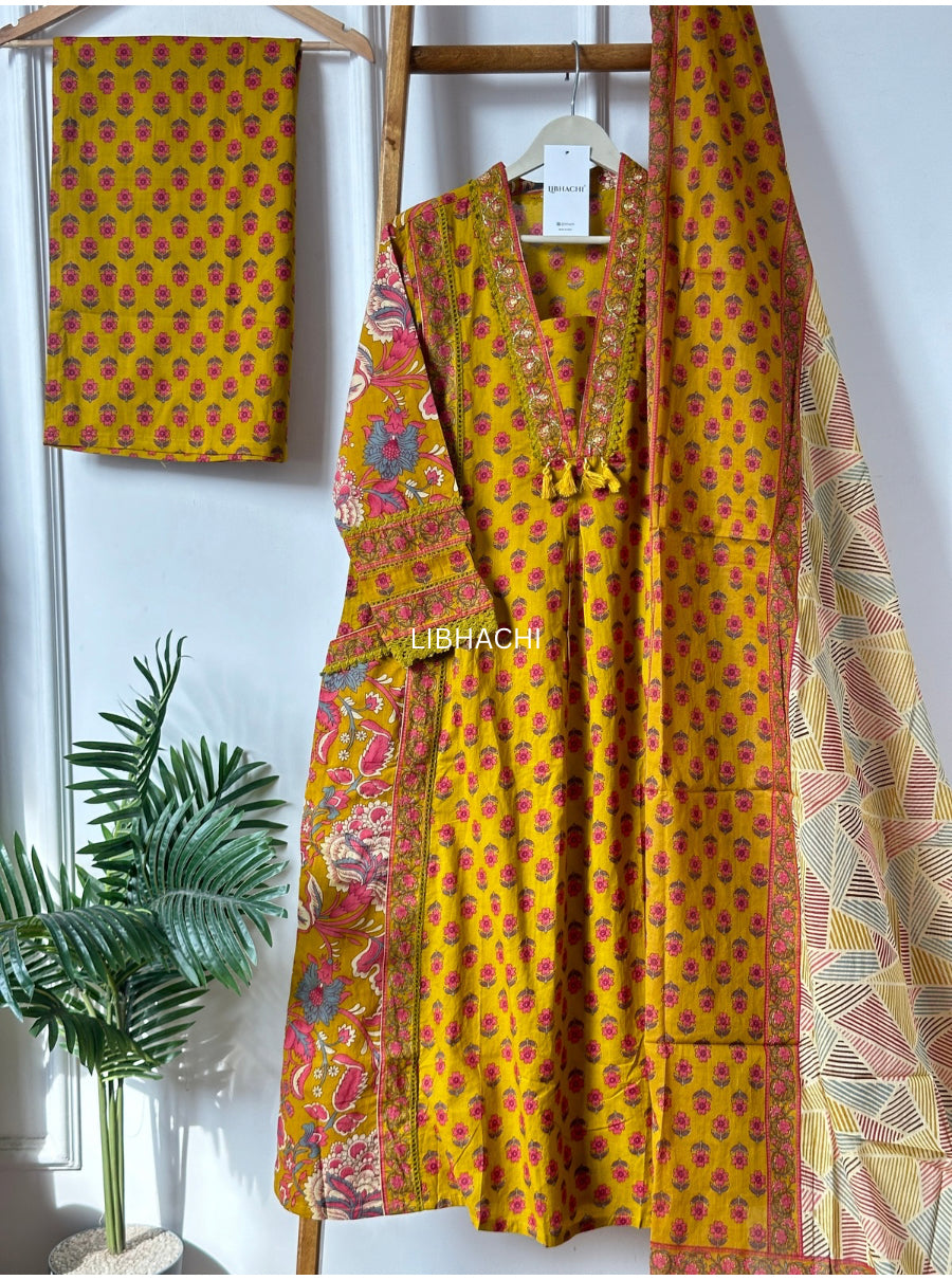 Gulrang Pocket Suit Set