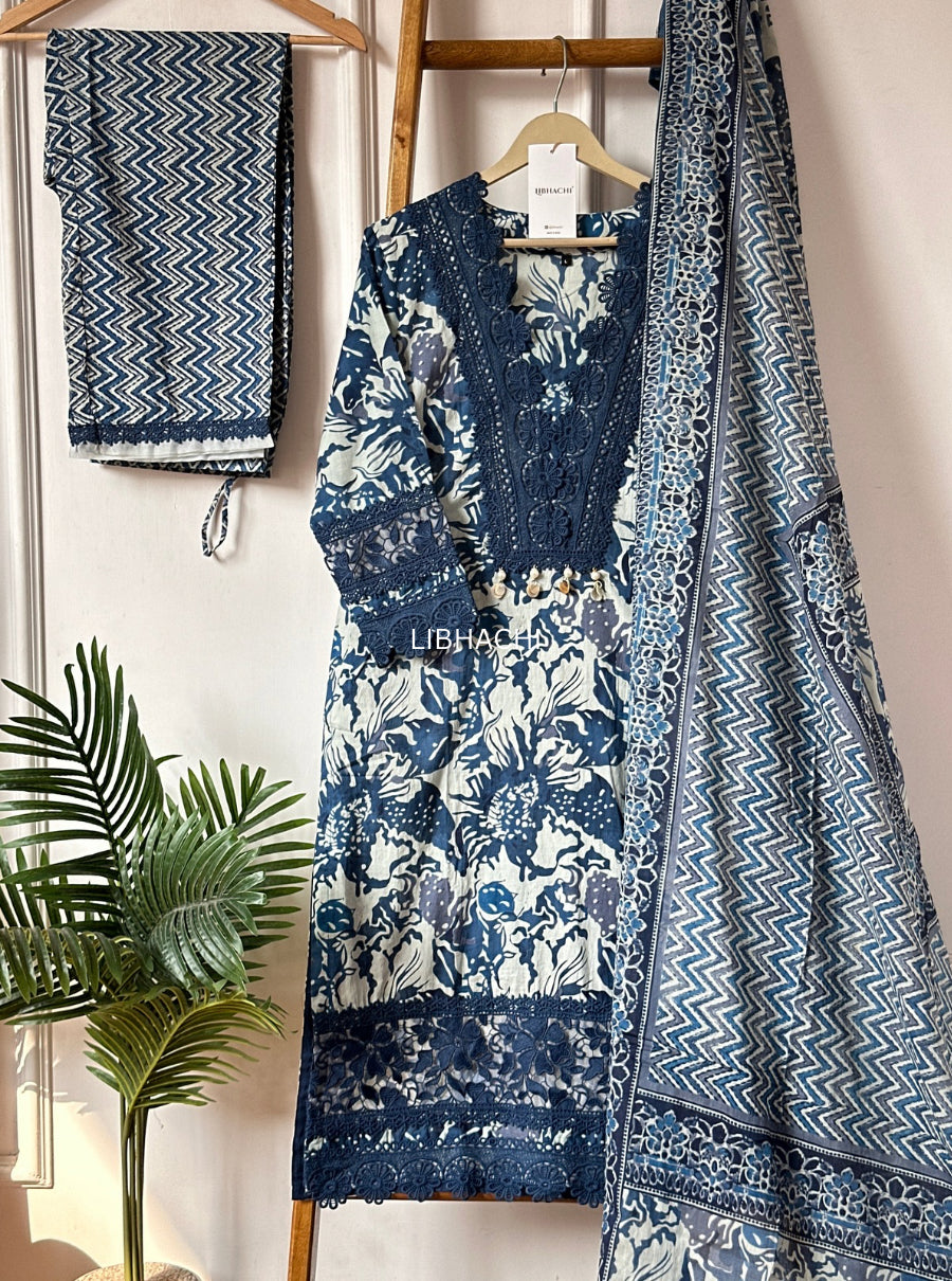 Aroha luxe pakistani style suit