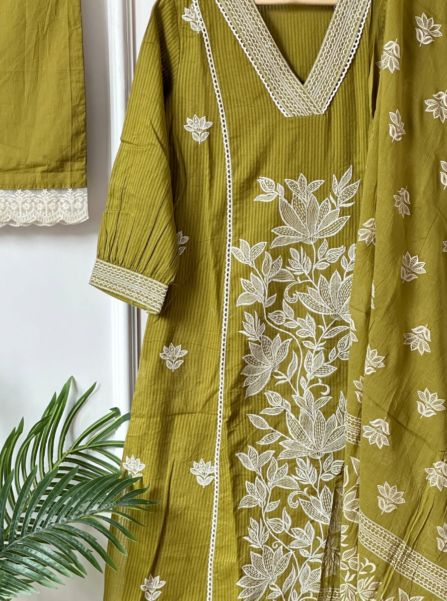 Zyra Bloom Embroidered Cotton Suit Set