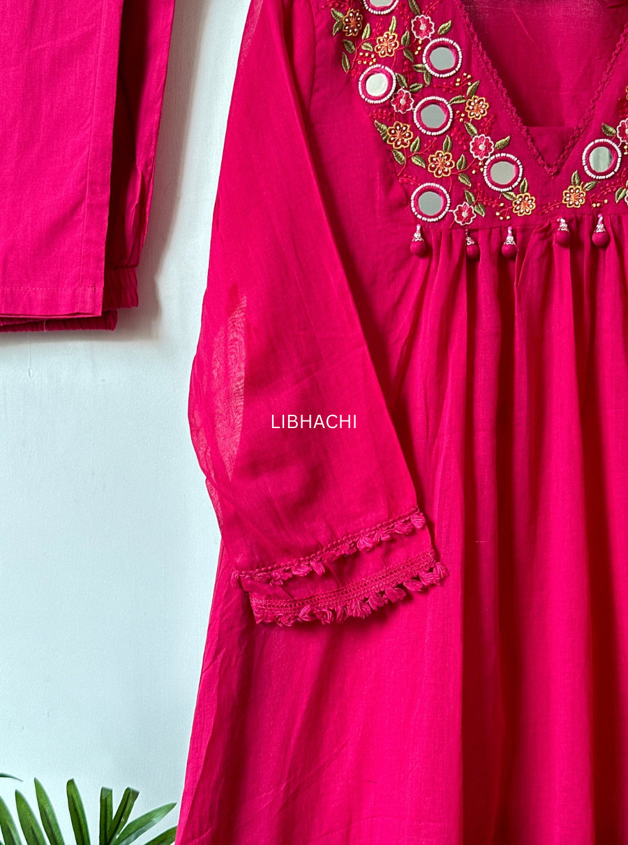 Noorva Mul Cotton Mirror Suit Set