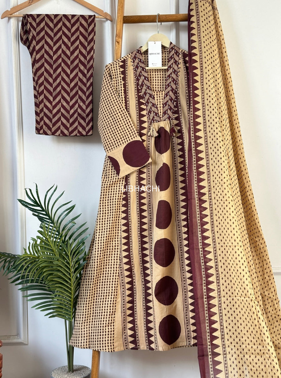 Raya Ajrakh Side-Cut Suit Set