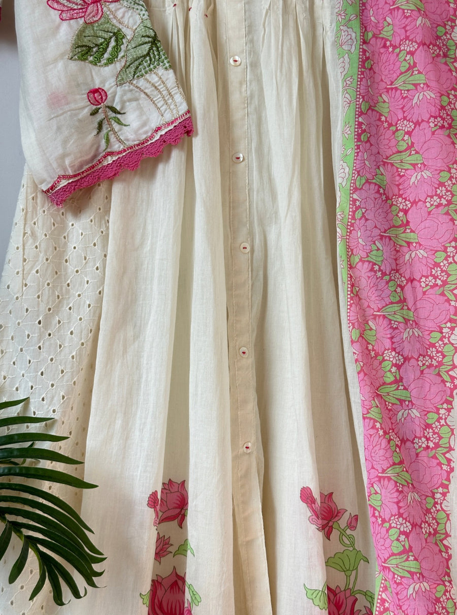 “Phoolon Ki Raagini” Anarkali Set