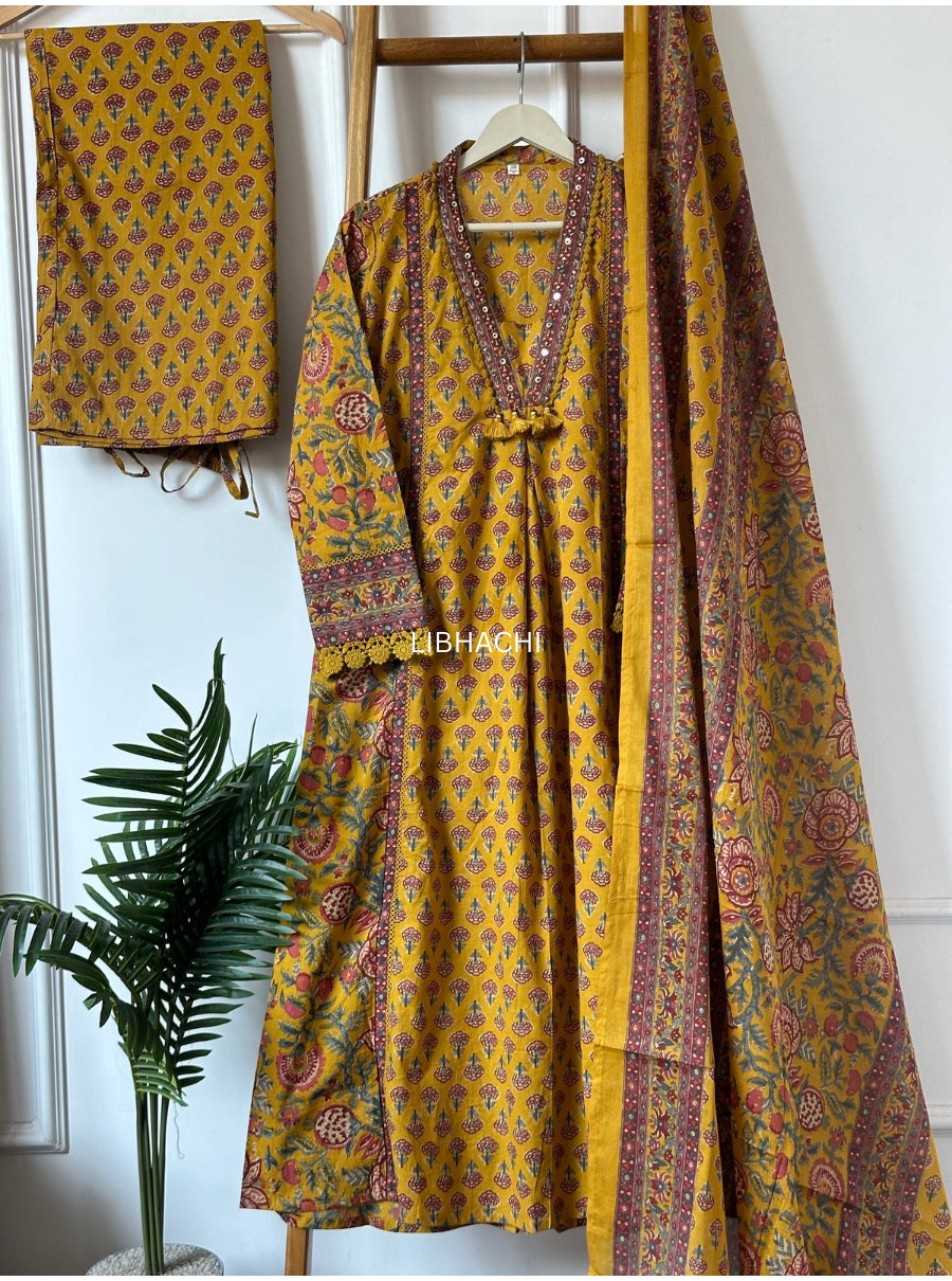 Heritage Bloom Suit Set