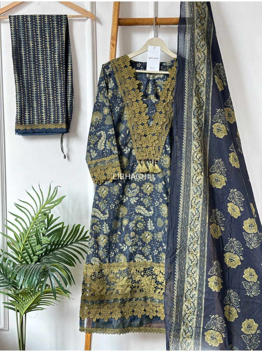 Zeenat Lace Heritage Set