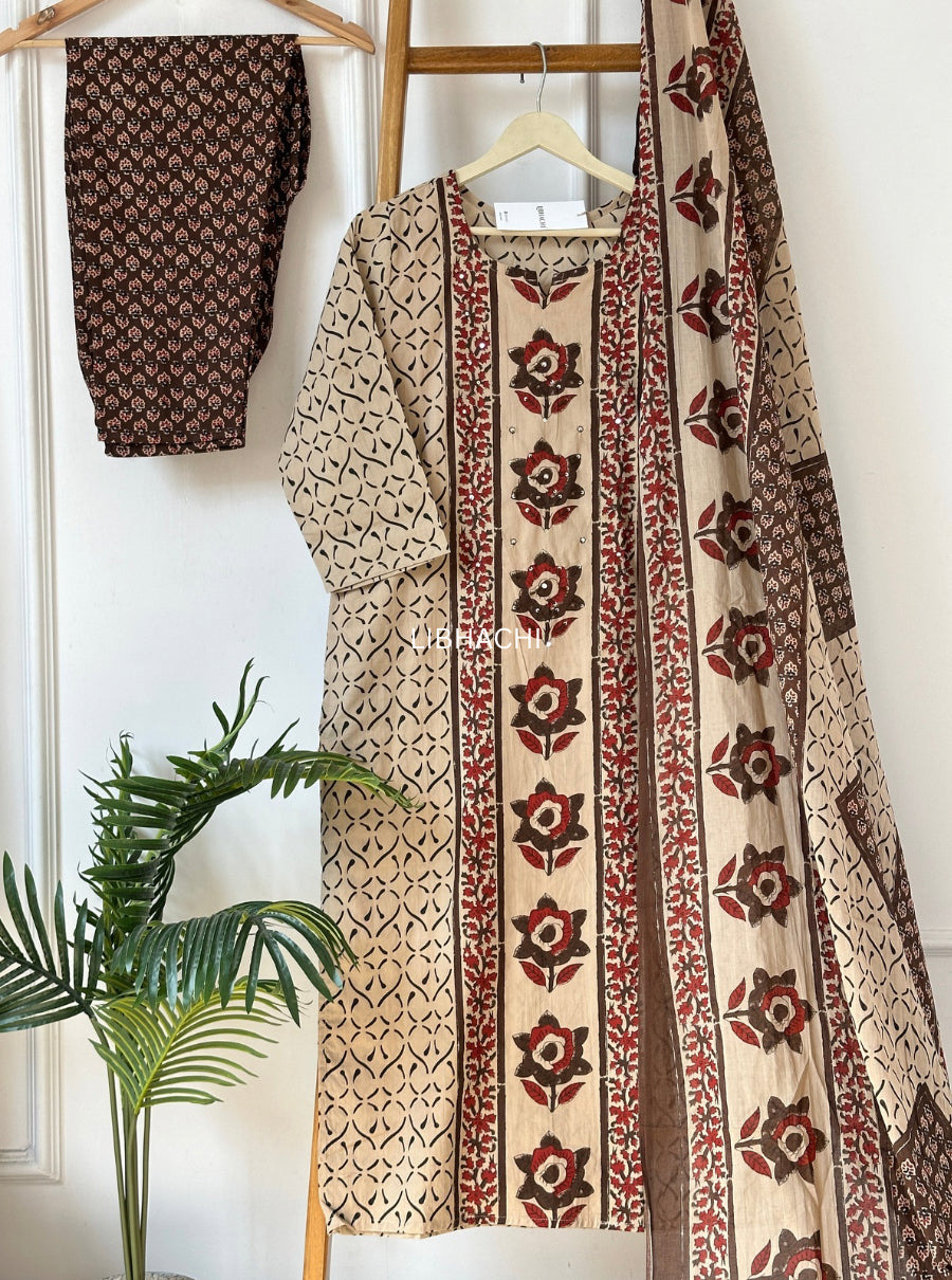 Mitti Noor – Baagh Set