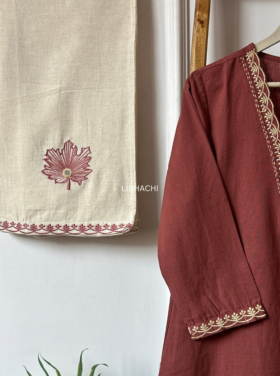 Embroidered Solid colour suit set