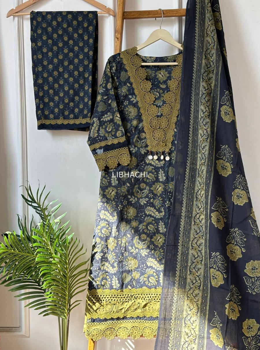 Zarmin Pakistani Suit Set