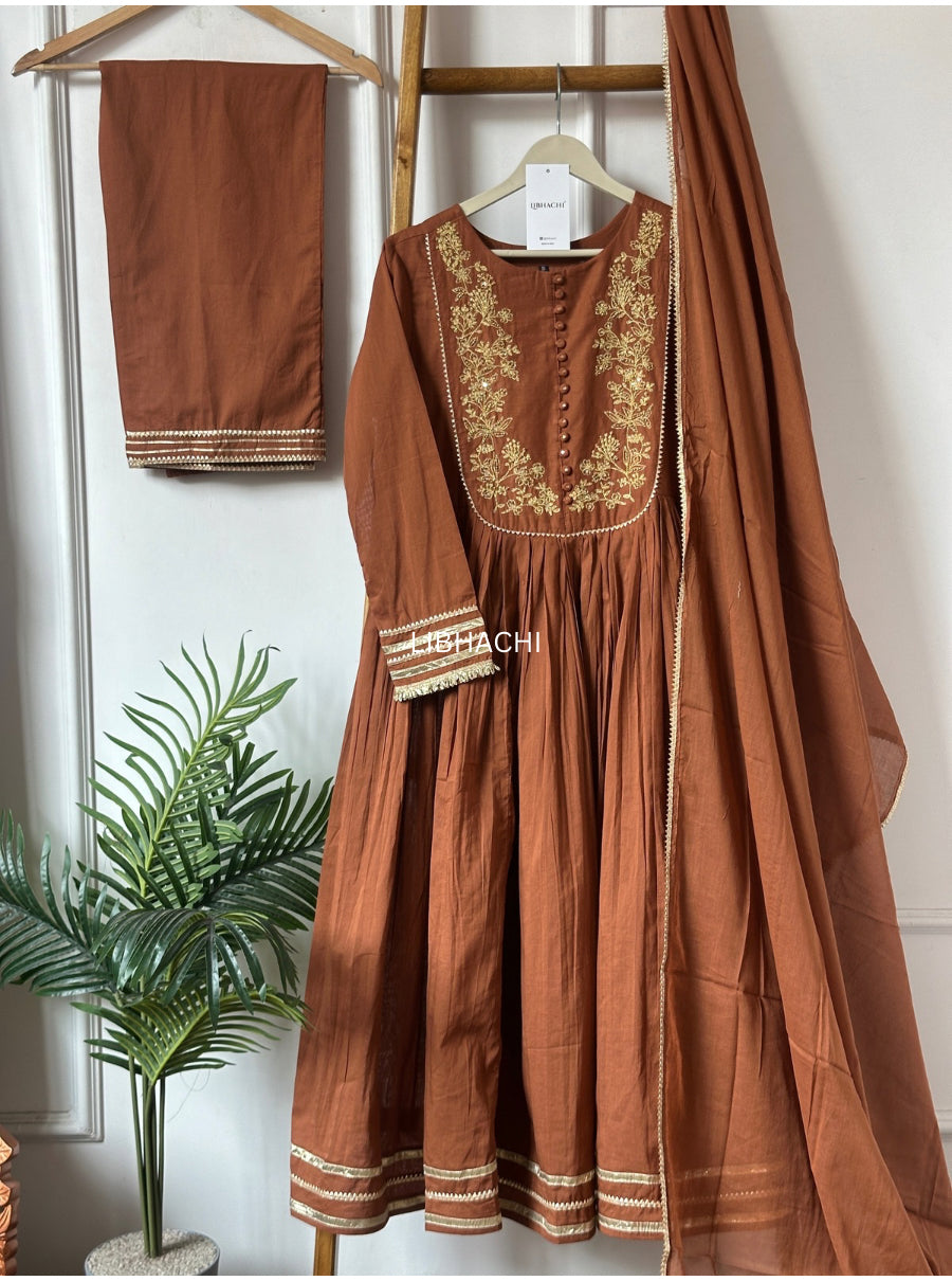 Cinnamon red and brown suit set