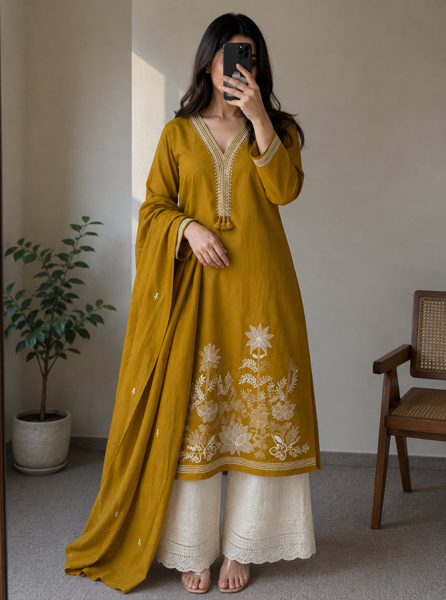 Naqsh bloom cotton suit set