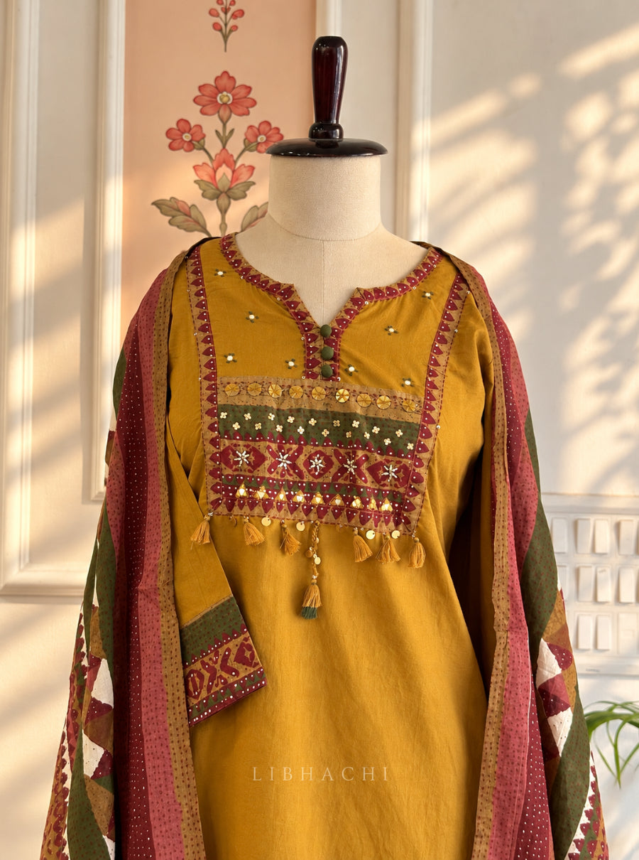 Kanakshree — The Heritage Edit Straight Cut Suit Set