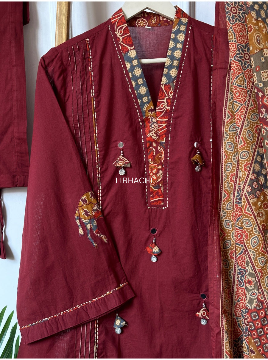 Rajasthani Grace suit set